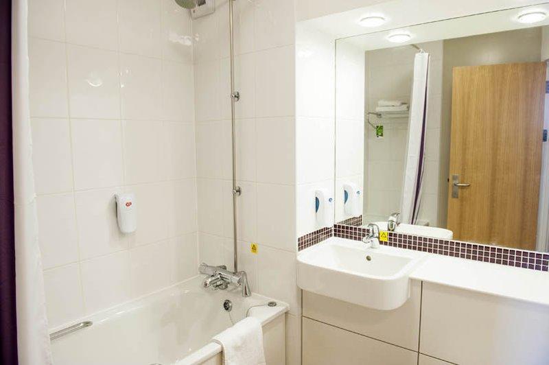Premier Inn Portsmouth Horndean Zewnętrze zdjęcie